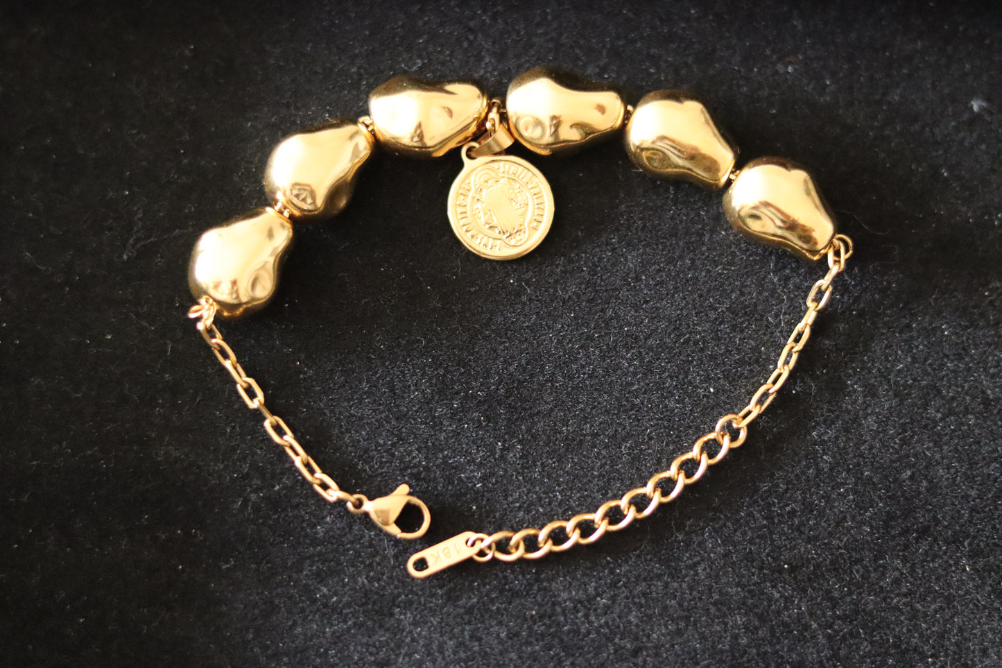 Bracelet mailles gros grains pendentif médaille Saint-Benoît amovible