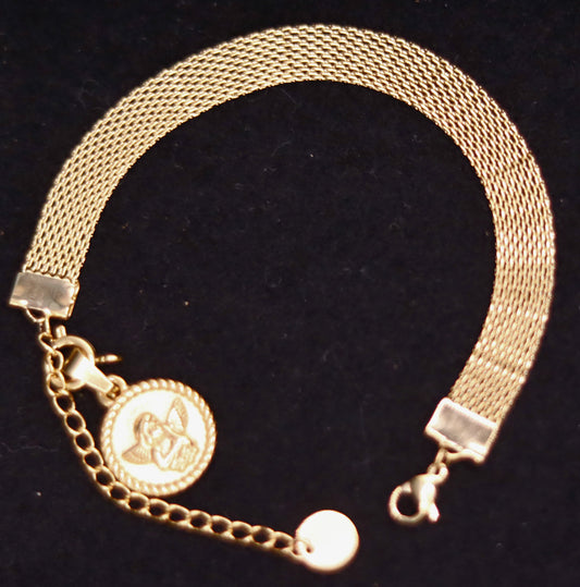 Bracelet maille plate orné d'un pendentif médaille Ange Gardien amovible