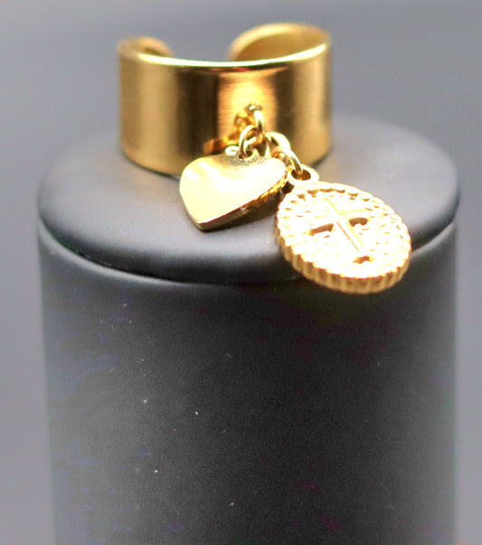 Bague dorée ou argentée ouverte ajustable de la taille 57 à 60 pampille coeur et médaille amovible Croix