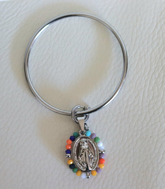 Bracelet jonc argenté avec pendentif amovible médaille Vierge Miraculeuse entourage perles multicolores